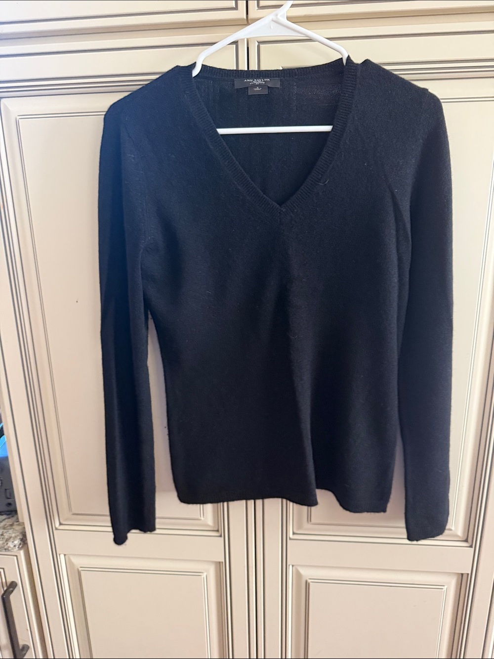 Ann Taylor Black 100 percent  V-Neck Pullover Sweater